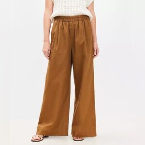 LOFT Pleated Pull On Wide Leg Pants in Twill Size L Shoreline Sands